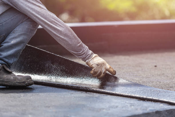 Professional Vapor Barrier Installation technician working in Boyds, MD